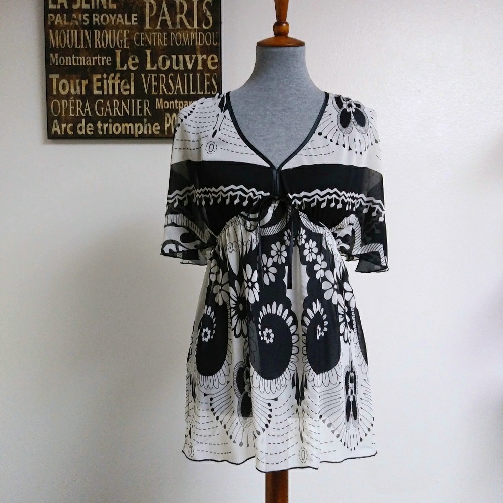 Vintage Y2K Miss Bisou Psychedelic Flutter Sleeve Blouse Small
